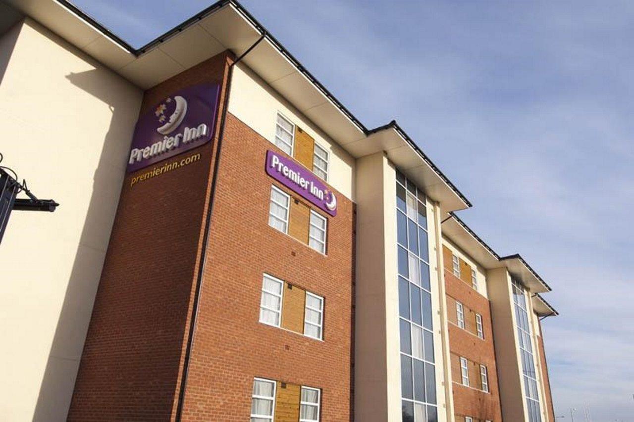 PREMIER INN BURTON ON TRENT CENTRAL BURTON UPON TRENT 3